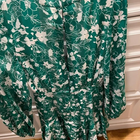 Alexis Neala Dress Size Small - Picture 3 of 5